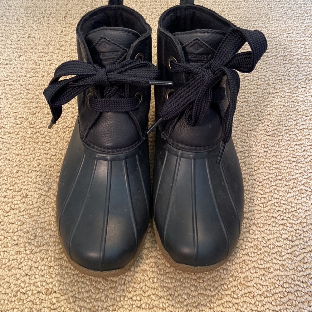 Sperry Saltwater duck boots (two eye laces)